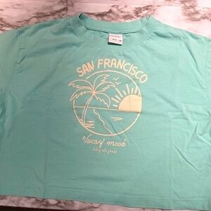 🎀 3 for $25 Zara Girls Boxy Top in Green Size 13/14 GUC